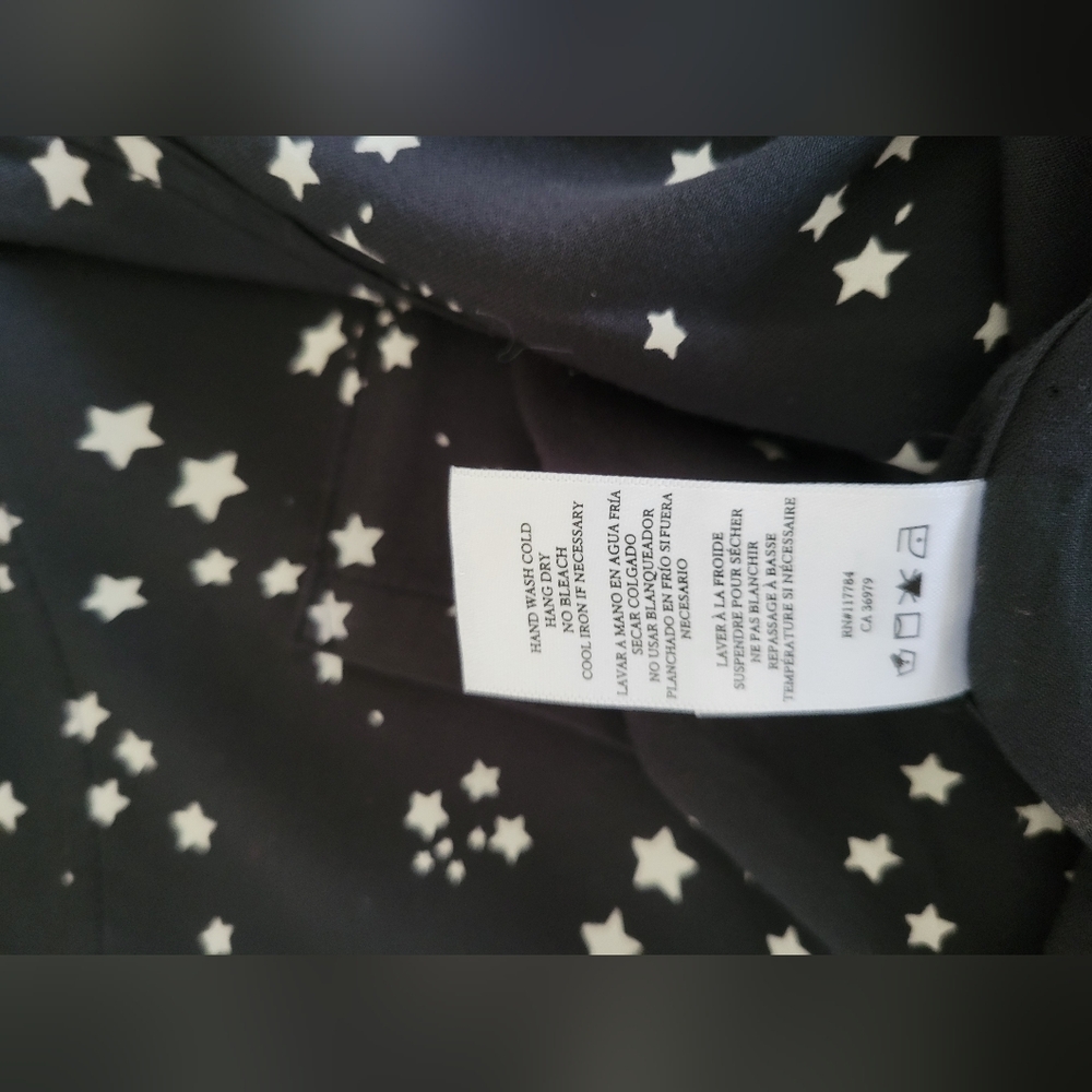 Rails Rayon Star Button Down Shirt Size Medium - image 8